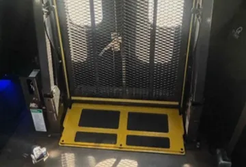 Picture of 2021 Ford F550 Shuttle Bus ADA