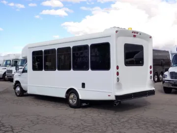 Picture of 2022 Ford E450 Startrans Senator Ii Shuttle Bus