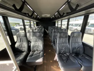 Picture of 2017 Ford E450 Shuttle Bus