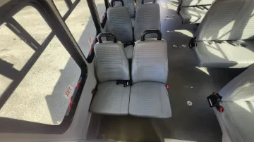 2021 FORD E-450 Shuttle Buses