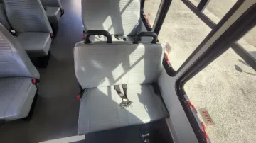 2021 FORD E-450 Shuttle Buses