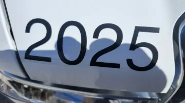 2021 FORD E-450 Shuttle Buses