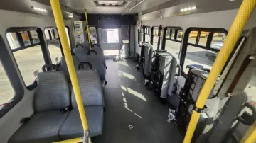 2021 FORD E-450 Shuttle Buses