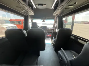 Picture of 2019 Mercedes-Benz Sprinter Van