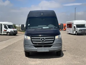 Picture of 2019 Mercedes-Benz Sprinter Van