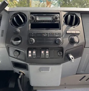 Picture of 2016 Ford F-550 Startrans Diesel 24P