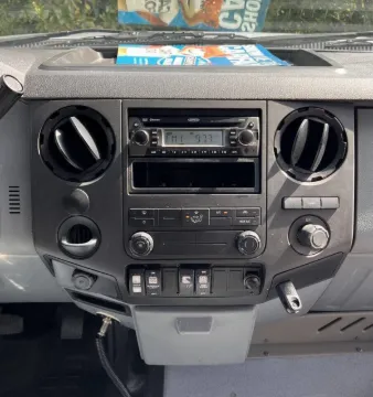 Picture of 2016 Ford F-550 Startrans Diesel 24P