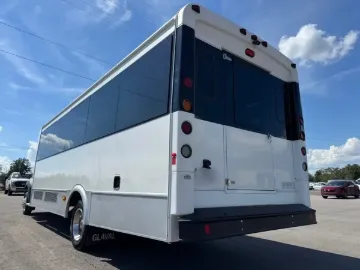 Picture of 2015 Ford F-550 Glaval 28P ADA