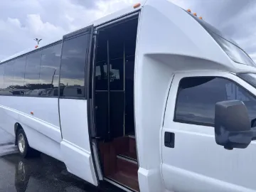 Picture of 2014 Grech Gm33 Shuttle Bus Mini Bus