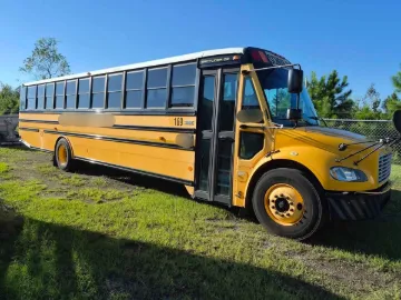 Picture of 2019 Freightliner Thomas C2