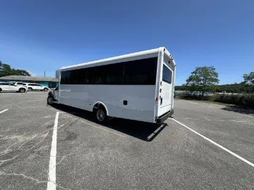 Picture of 2018 Ford F-550 Shuttle Bus ADA