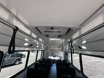 Picture of 2018 Ford F-550 Shuttle Bus ADA