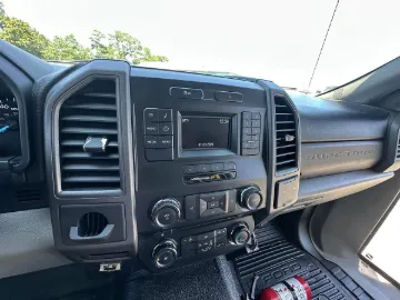 Picture of 2018 Ford F-550 Shuttle Bus ADA