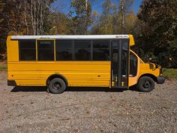 Picture of 2015 Chevrolet 4500 Collins School Bus