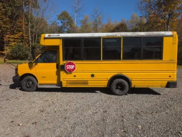 Picture of 2015 Chevrolet 4500 Collins School Bus