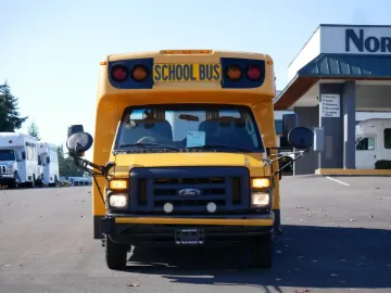 Picture of 2016 Ford E450 Girardin School Bus