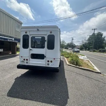 Picture of 2017 Ford E-450 Shuttle Bus ADA