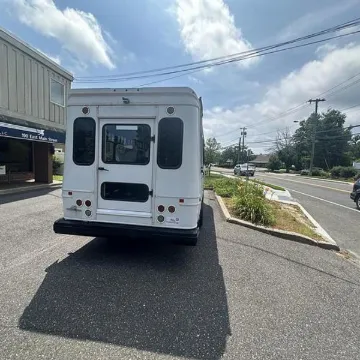 Picture of 2017 Ford E-450 Shuttle Bus ADA