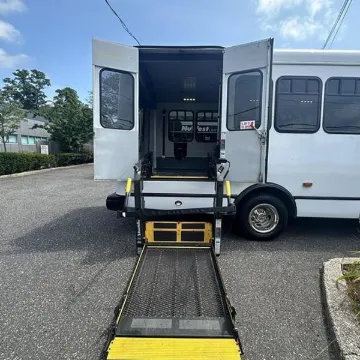 Picture of 2017 Ford E-450 Shuttle Bus ADA