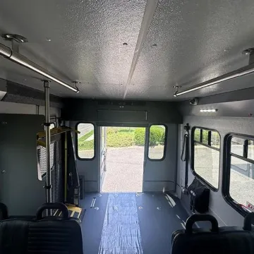 Picture of 2017 Ford E-450 Shuttle Bus ADA