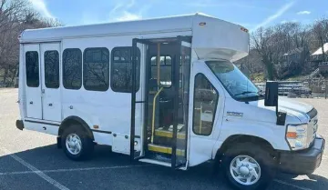 Picture of 2013 Ford E-350 Shuttle Bus ADA