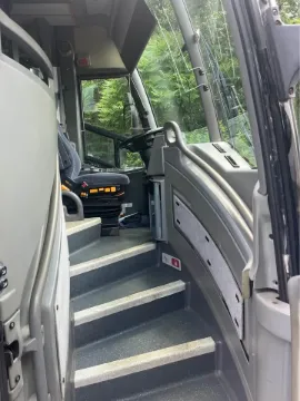 2010 MCI J4500 Motorcoach Coach Bus