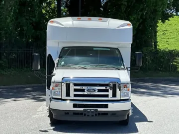 Picture of 2023 Ford E450 Shuttle Bus
