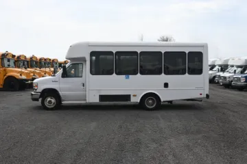 Picture of 2018 Ford Starcraft Minibus ADA Mini Bus