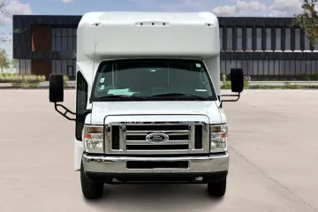 Picture of 2018 Ford E450 Shuttle Bus