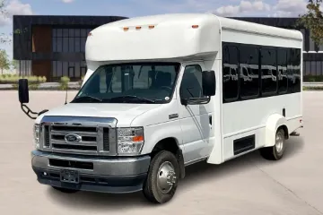 Picture of 2019 Ford E350 Shuttle Bus