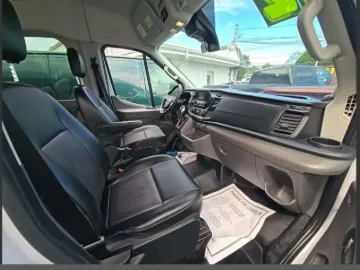 2022 Ford Transit T-350 XL Medium Roof 11P