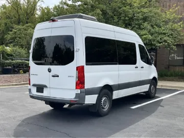 Picture of 2018 Mercedes-Benz Sprinter Van