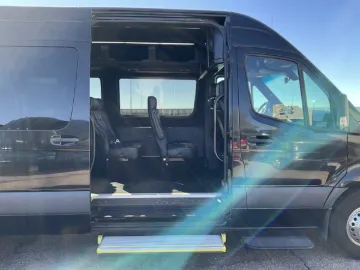 Picture of 2023 Mercedes-Benz Sprinter LA West