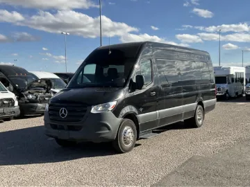 Picture of 2024 Mercedes-Benz Sprinter LA West