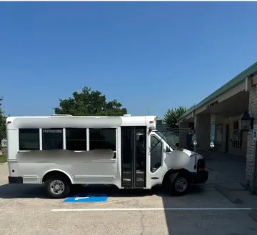 2006 Chevrolet Express 3500 Mini Bus