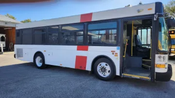 2011 GILLIG 26P Low Floor Transit