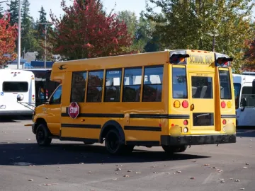 Picture of 2016 Ford E450 Girardin School Bus