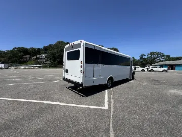 Picture of 2018 Ford F-550 Shuttle Bus ADA