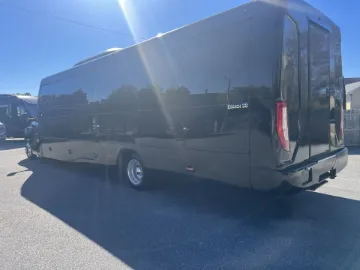 2023 Chevrolet Silverado 5500 HD Executive Coach 35P