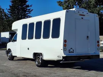Picture of 2020 Chevrolet Express 3500 Shuttle Bus