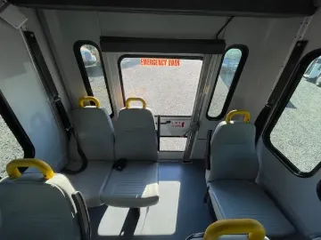 2017 FORD E-350 Mini Buses