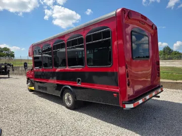 Picture of 2016 Ford E-450 Shuttle Bus ADA
