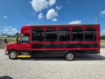 Picture of 2016 Ford E-450 Shuttle Bus ADA