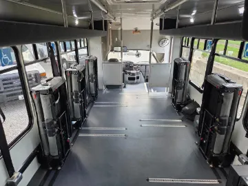 Picture of 2016 Ford E-450 Shuttle Bus ADA