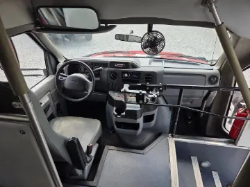 Picture of 2016 Ford E-450 Shuttle Bus ADA