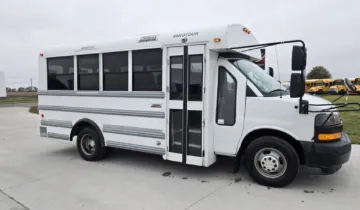 Picture of 2022 Chevrolet Thomas Minotour