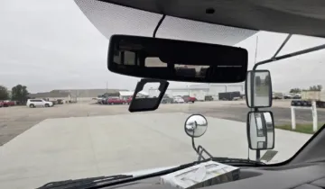 Picture of 2022 Chevrolet Thomas Minotour