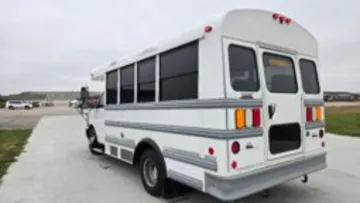 Picture of 2022 Chevrolet Thomas Minotour