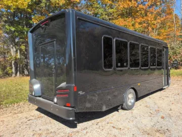 Picture of 2025 Ford E450 Turtle Top Shuttle Bus
