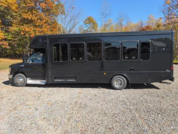 Picture of 2025 Ford E450 Turtle Top Shuttle Bus